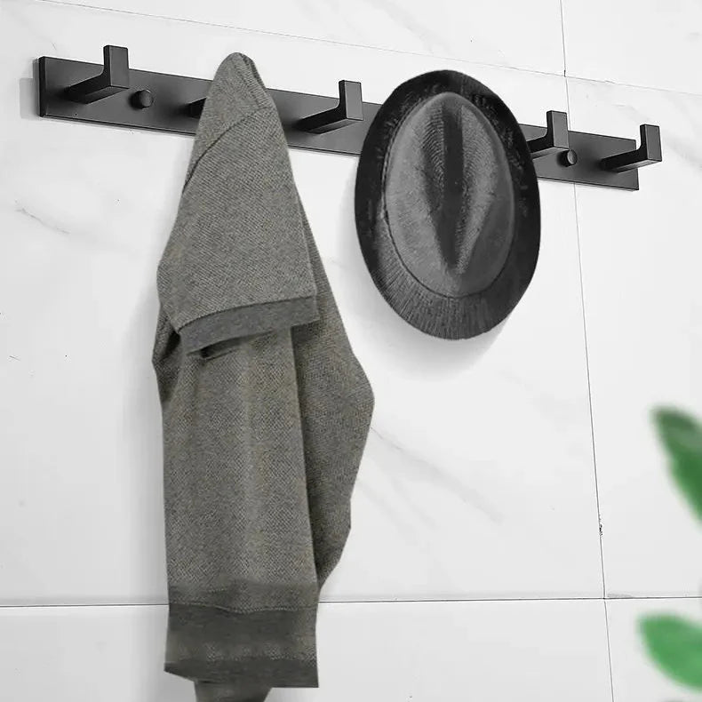 Porte manteau mural pour l'entrée