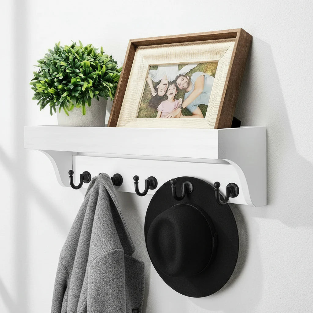 Porte manteau en bois blanc