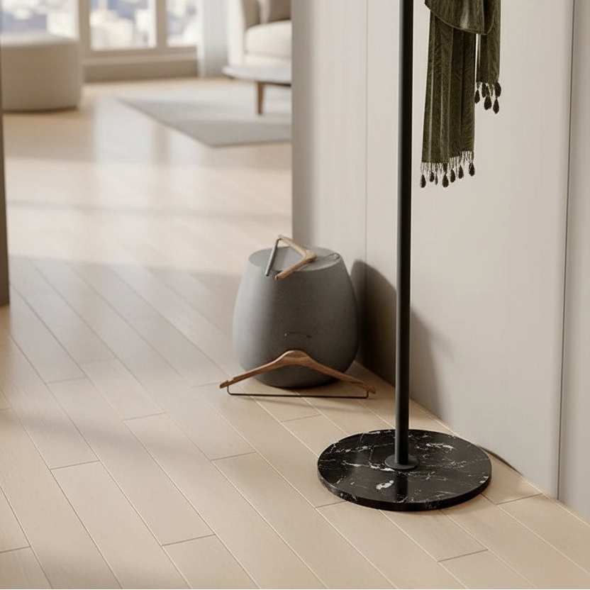Porte manteau sur pied de luxe VELOOMM