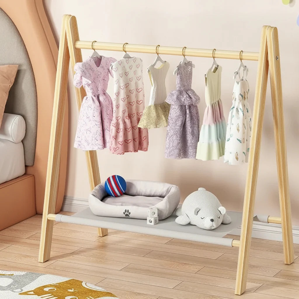 Porte manteau sur pied bébé